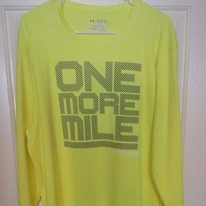 Men's Heatgear Long sleeve Tee.